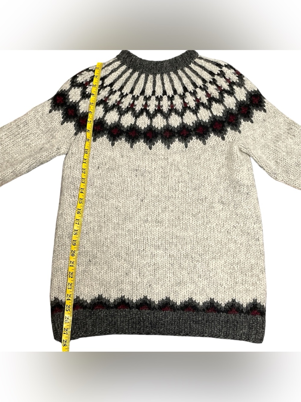 The Handknitting Association of Iceland Kari pullover sweater